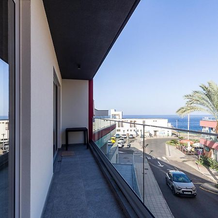 Luxury And Modern Apartment In Porto Moniz Center Exterior photo