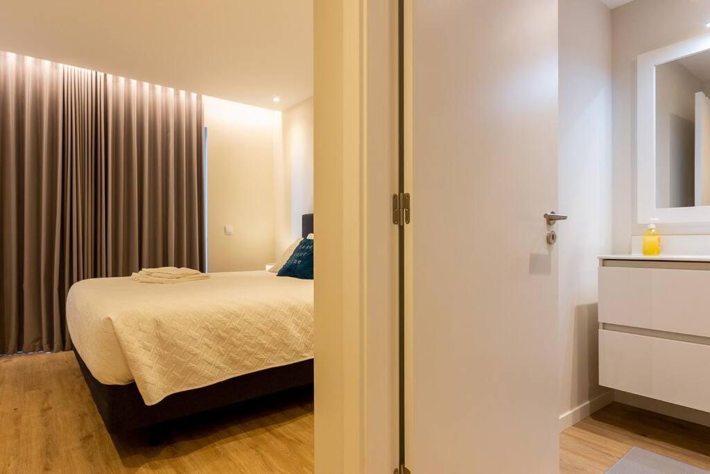 Luxury And Modern Apartment In Porto Moniz Center Exterior photo